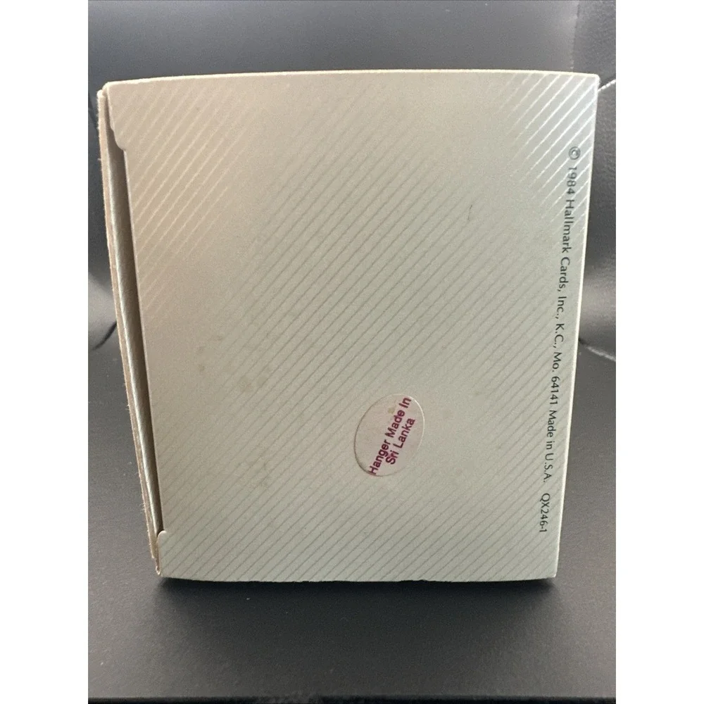 Vtg 1984 Hallmark Unbreakable Satin Ornament 